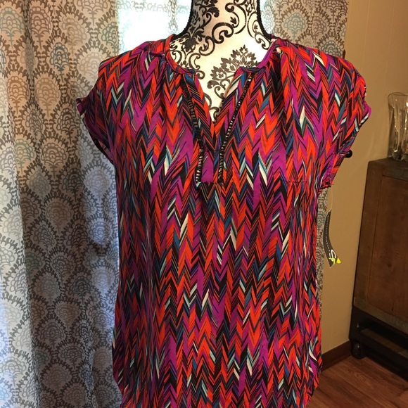 Valerie Stevens Tops - Valerie Stevens Blouse 👚